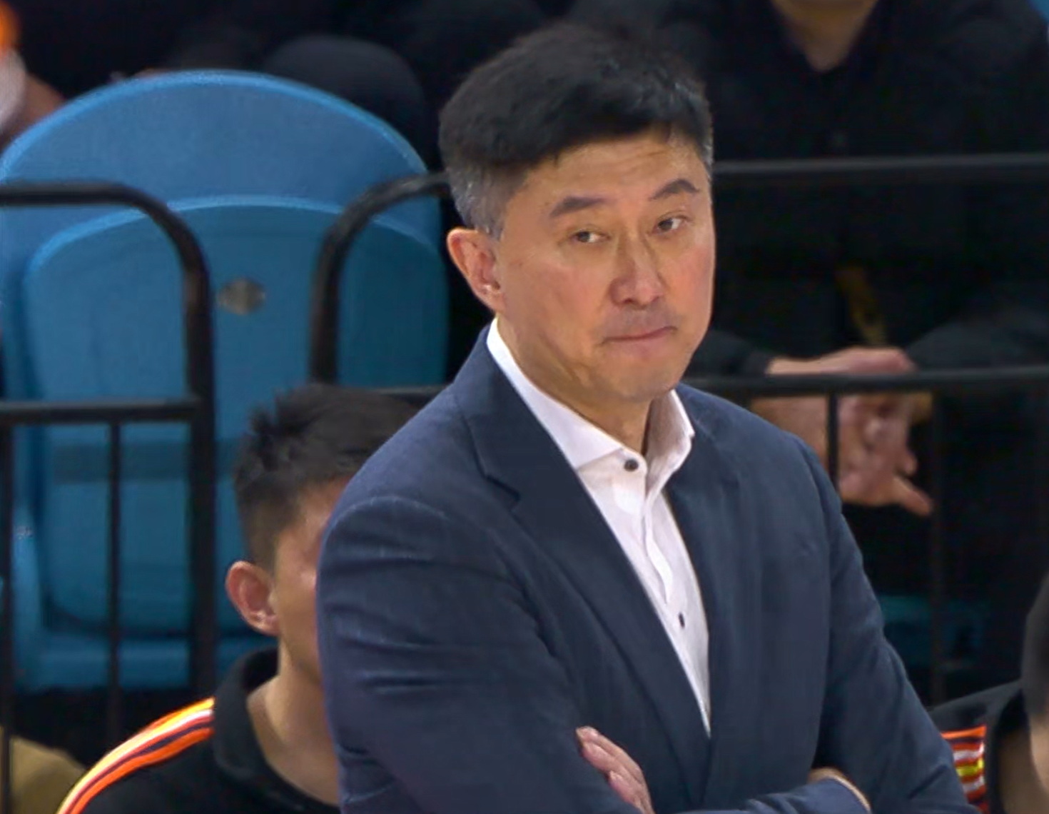 乐鱼LEYU-破案了!广东队为何会输球?杜锋错信了2个人